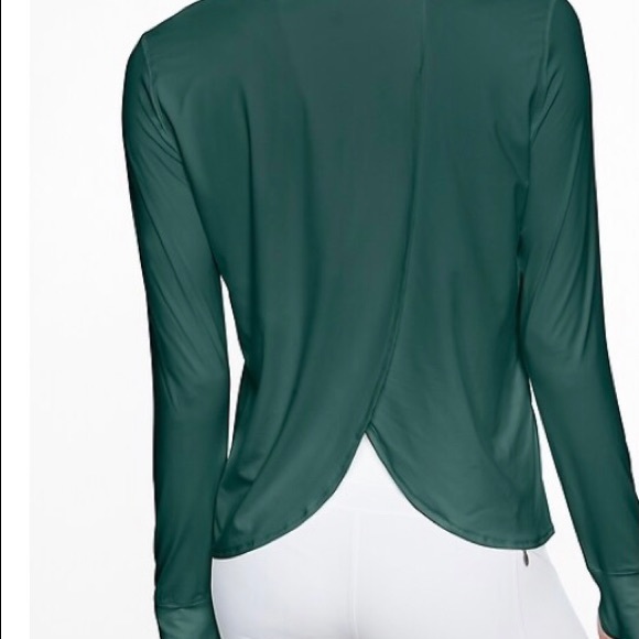 Athleta Tops - Athleta Sunlover UPF Tulip Back Top